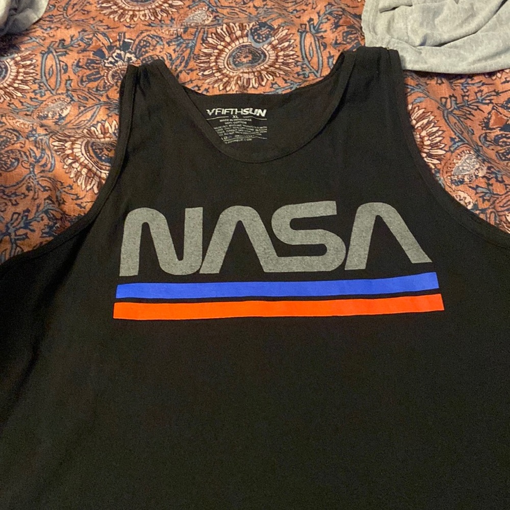 Fifth Sun Muscle Shirt(tank)